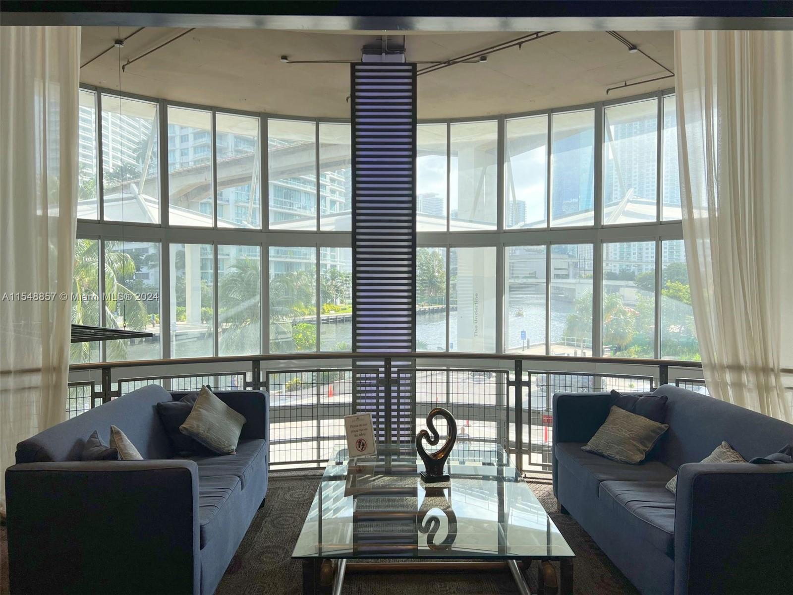 690 SW 1st Ct 1032, Miami, Florida 33130, 1 Bedroom Bedrooms, ,1 BathroomBathrooms,Residential,For Sale,690 SW 1st Ct 1032,A11548857