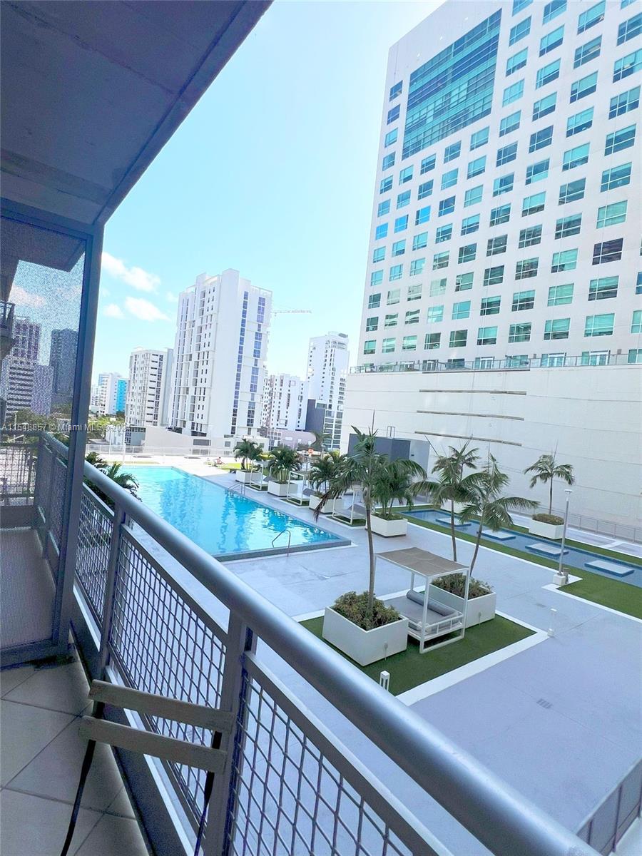 690 SW 1st Ct 1032, Miami, Florida 33130, 1 Bedroom Bedrooms, ,1 BathroomBathrooms,Residential,For Sale,690 SW 1st Ct 1032,A11548857