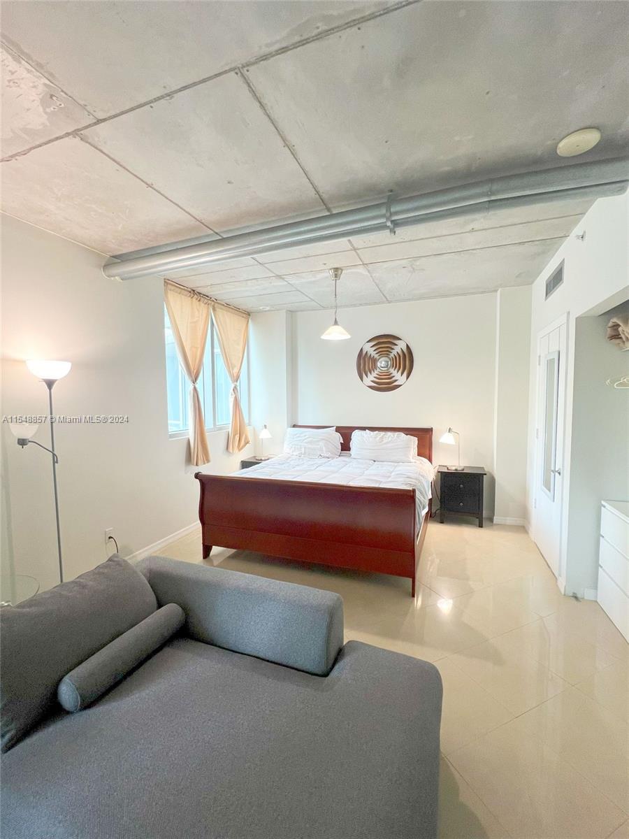 690 SW 1st Ct 1032, Miami, Florida 33130, 1 Bedroom Bedrooms, ,1 BathroomBathrooms,Residential,For Sale,690 SW 1st Ct 1032,A11548857