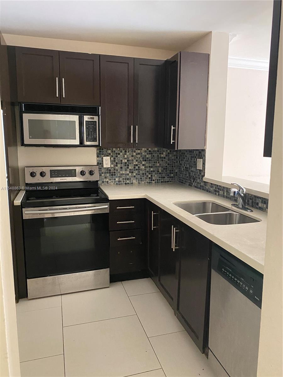 494 165th St Rd, Miami, FL, 33169 United States, 2 Bedrooms Bedrooms, ,2 BathroomsBathrooms,Residential,For Sale,165th St Rd,A11548863