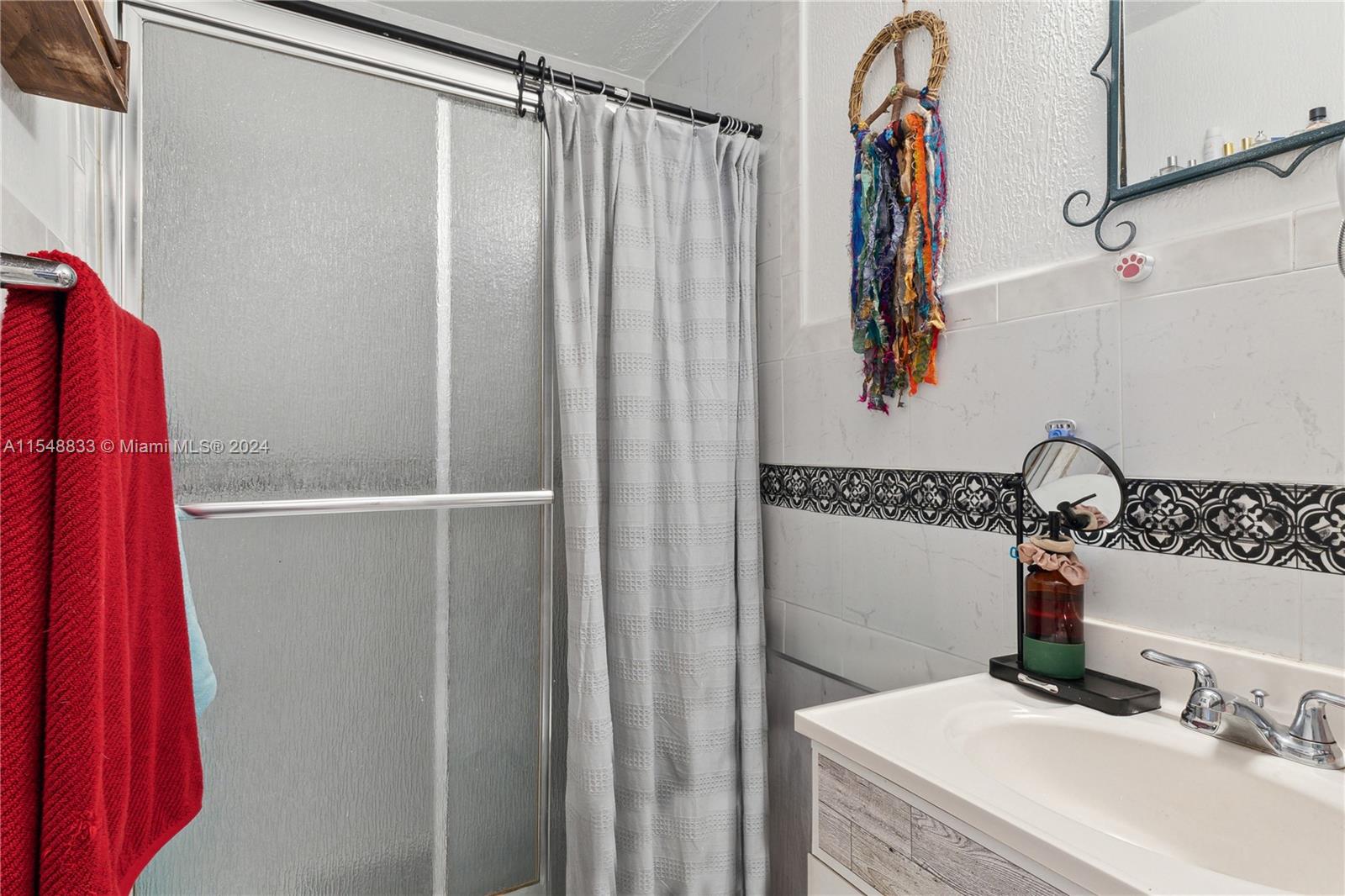 3345 SW 23rd Ter, Miami, Florida 33145, 3 Bedrooms Bedrooms, ,2 BathroomsBathrooms,Residential,For Sale,3345 SW 23rd Ter,A11548833
