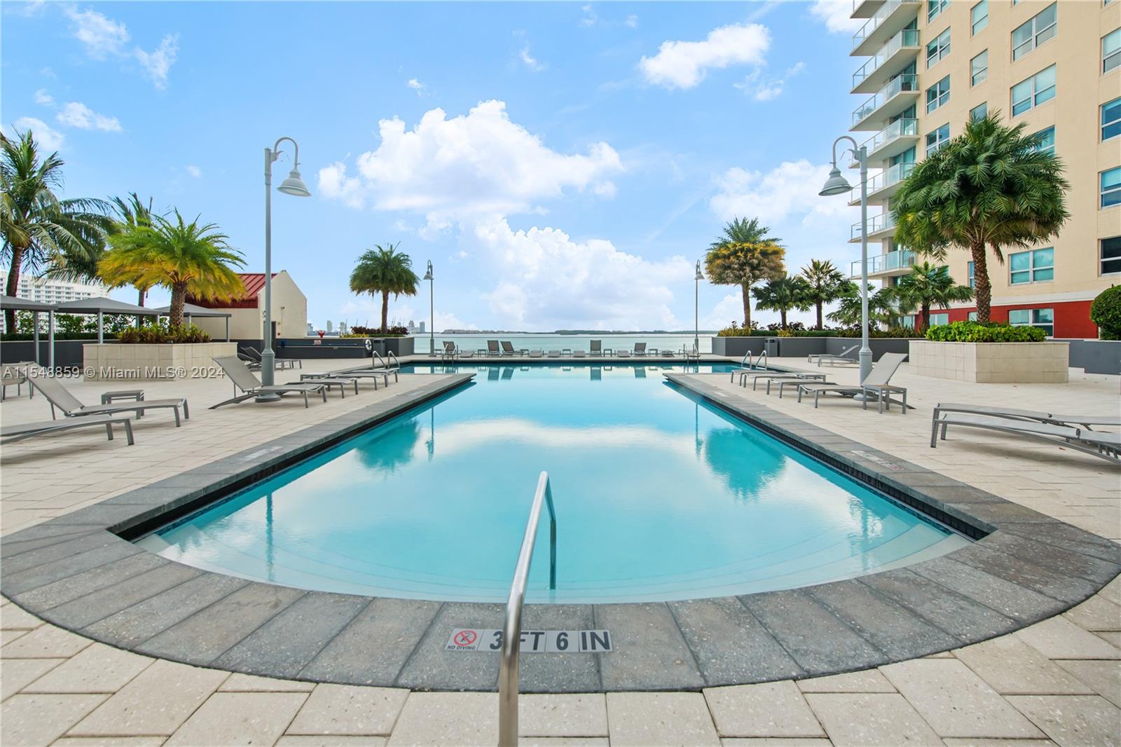 1155 Brickell Bay Dr, Miami, FL, 33131 United States, 1 Bedroom Bedrooms, ,1 BathroomBathrooms,Residential,For Sale,Brickell Bay Dr,A11548859