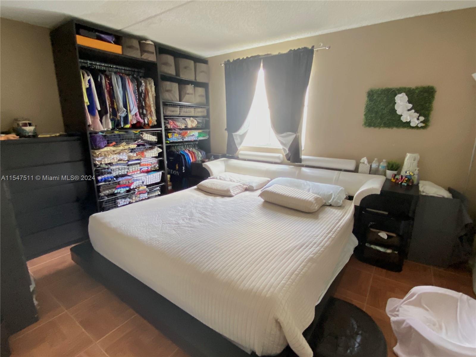 6045 NW 186th St 117, Hialeah, Florida 33015, 2 Bedrooms Bedrooms, ,2 BathroomsBathrooms,Residential,For Sale,6045 NW 186th St 117,A11547511