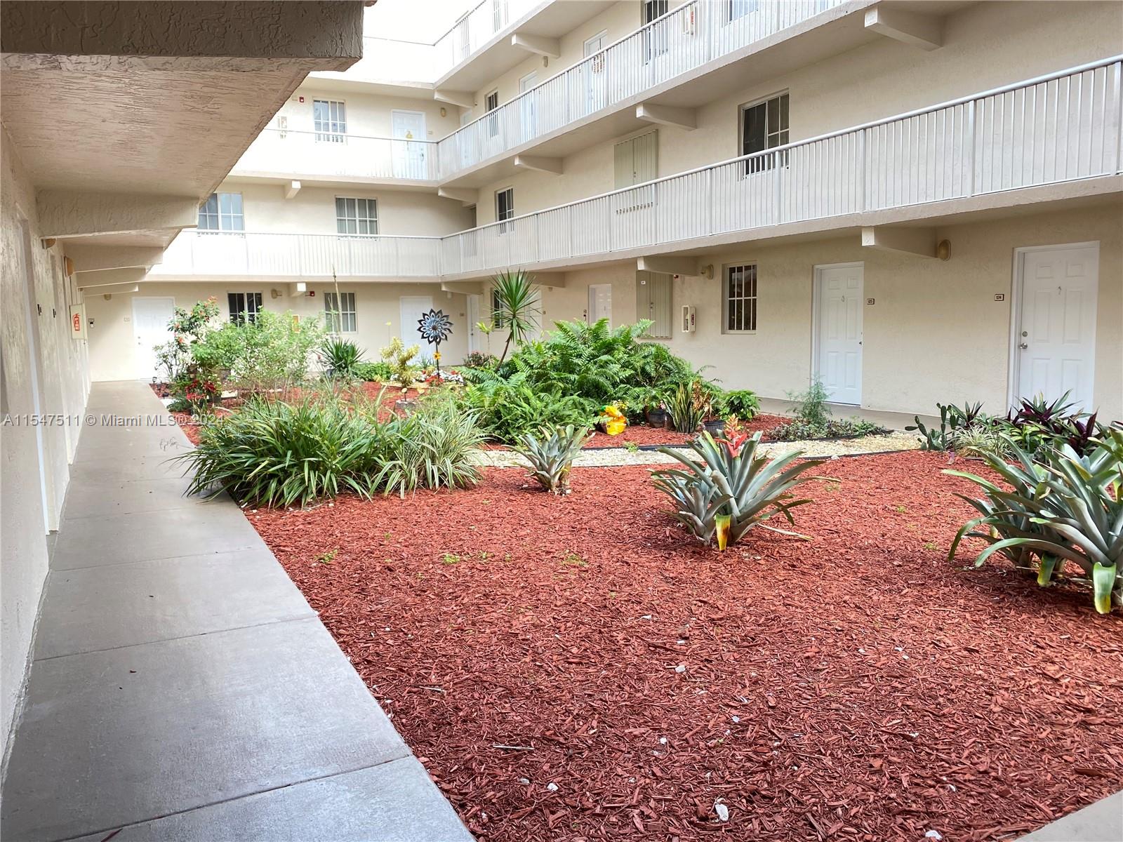 6045 NW 186th St 117, Hialeah, Florida 33015, 2 Bedrooms Bedrooms, ,2 BathroomsBathrooms,Residential,For Sale,6045 NW 186th St 117,A11547511