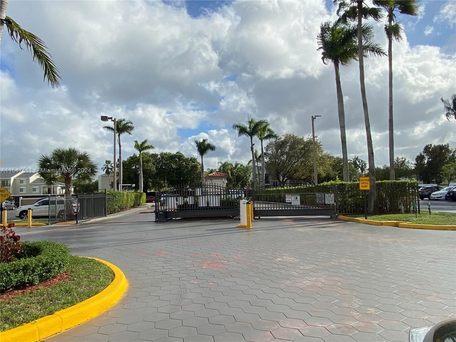 6045 NW 186th St 117, Hialeah, Florida 33015, 2 Bedrooms Bedrooms, ,2 BathroomsBathrooms,Residential,For Sale,6045 NW 186th St 117,A11547511