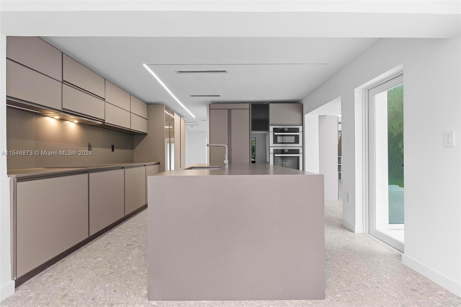 8633 NE Miami Ct, El Portal, Florida 33138, 4 Bedrooms Bedrooms, ,3 BathroomsBathrooms,Residential,For Sale,8633 NE Miami Ct,A11548873