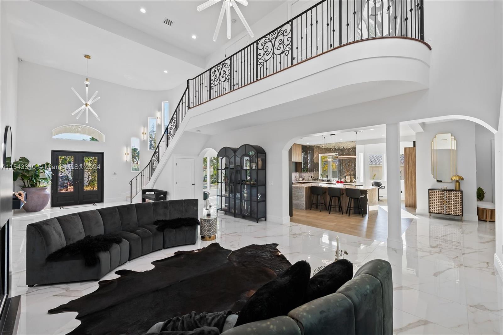 1333 Madison St, Hollywood, Florida 33019, 3 Bedrooms Bedrooms, ,2 BathroomsBathrooms,Residential,For Sale,1333 Madison St,A11543310