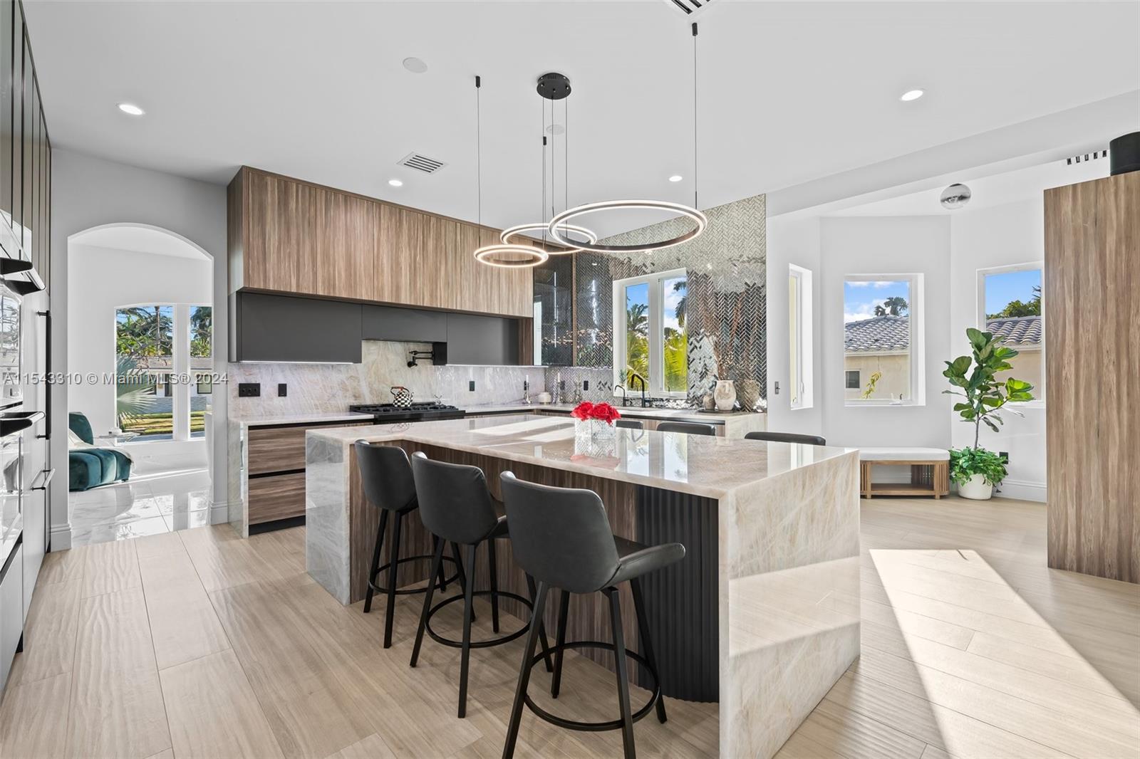 1333 Madison St, Hollywood, Florida 33019, 3 Bedrooms Bedrooms, ,2 BathroomsBathrooms,Residential,For Sale,1333 Madison St,A11543310