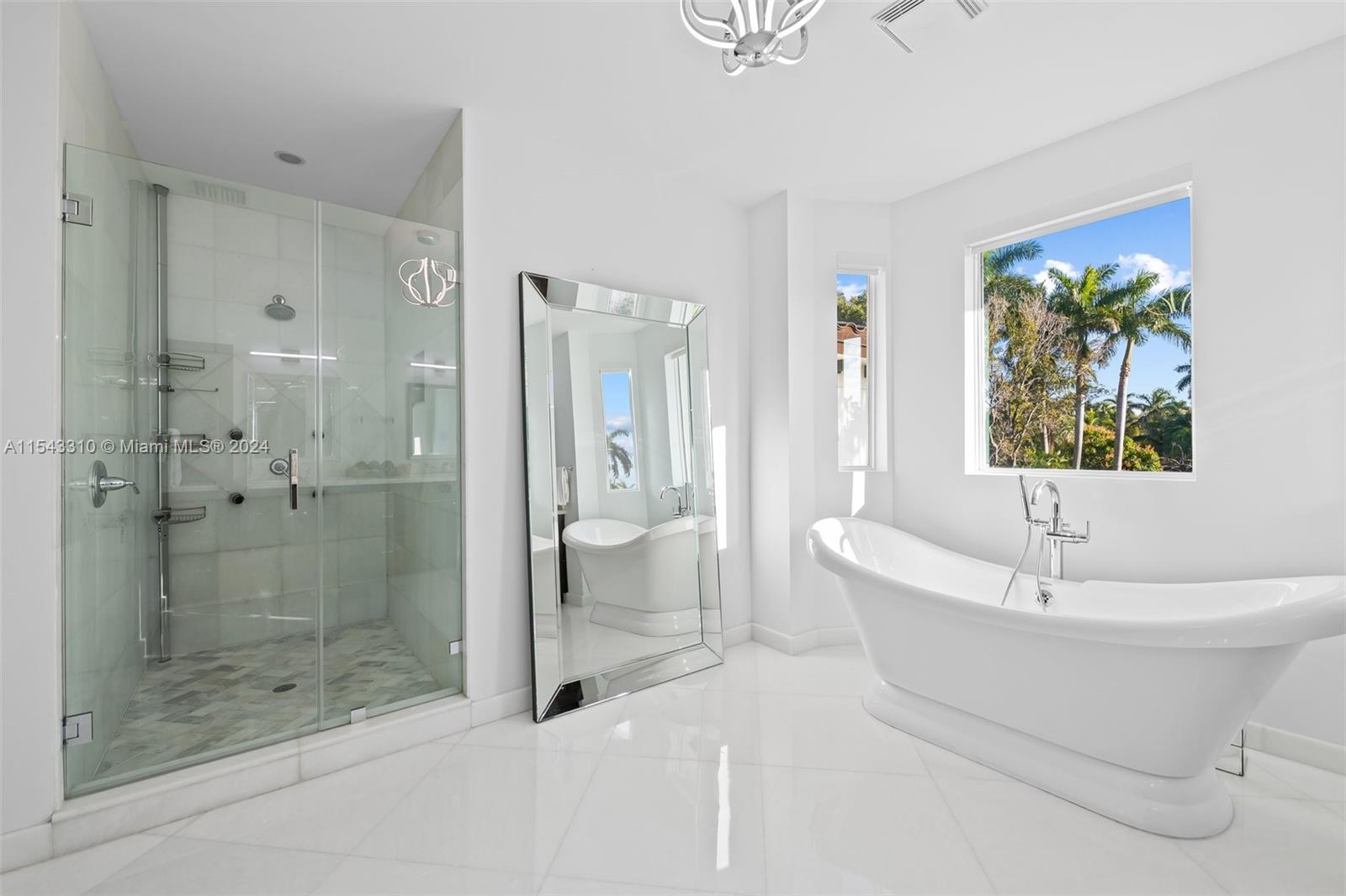 1333 Madison St, Hollywood, Florida 33019, 3 Bedrooms Bedrooms, ,2 BathroomsBathrooms,Residential,For Sale,1333 Madison St,A11543310