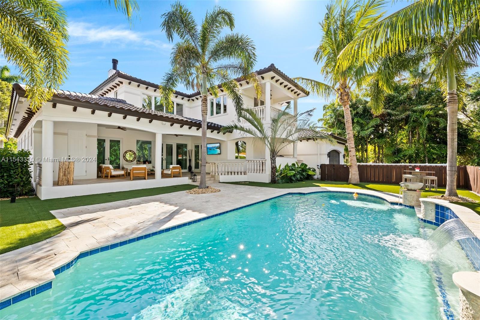 1333 Madison St, Hollywood, Florida 33019, 3 Bedrooms Bedrooms, ,2 BathroomsBathrooms,Residential,For Sale,1333 Madison St,A11543310