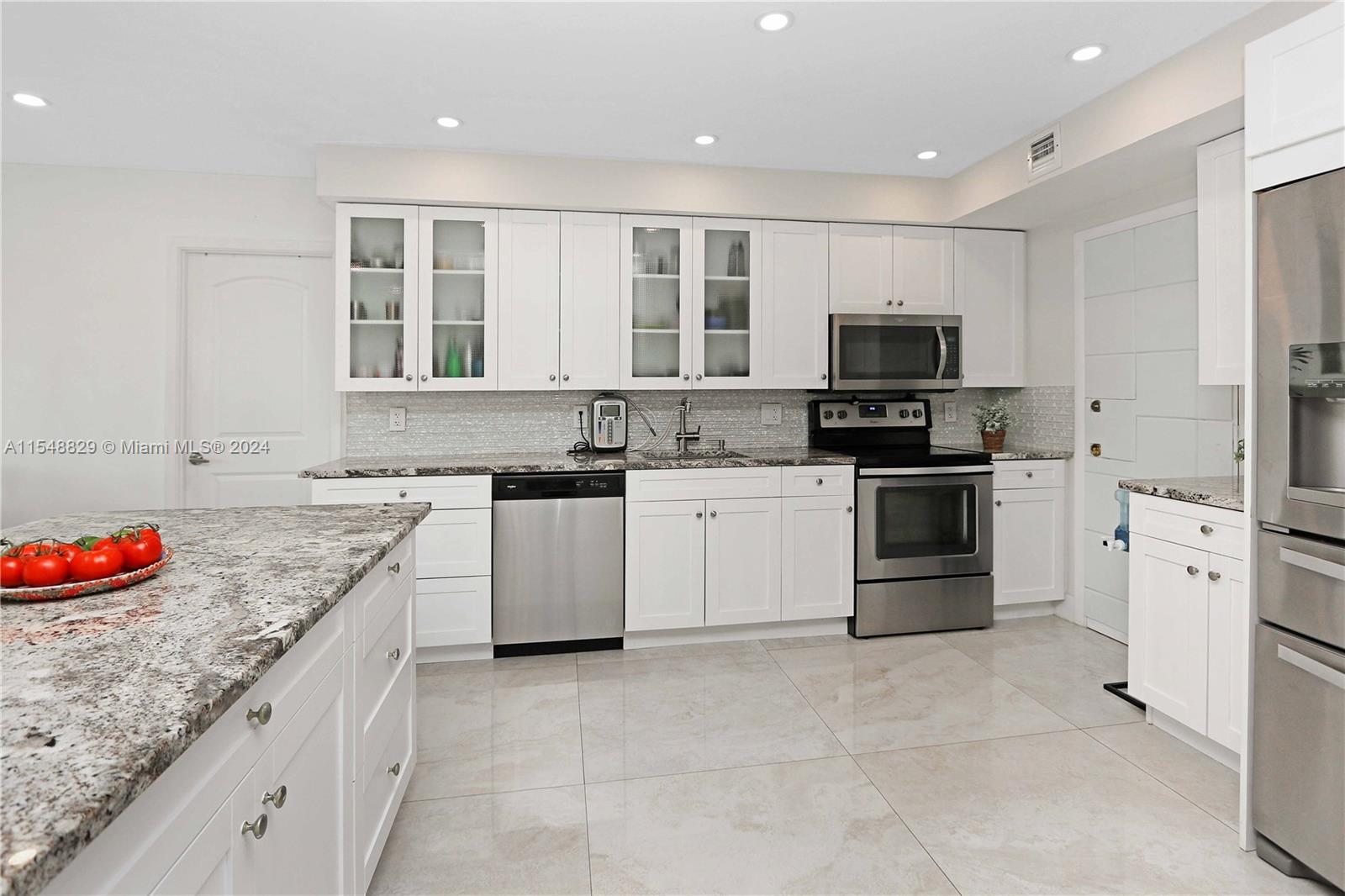 300 Diplomat Pkwy 204, Hallandale Beach, Florida 33009, 2 Bedrooms Bedrooms, ,2 BathroomsBathrooms,Residential,For Sale,300 Diplomat Pkwy 204,A11548829