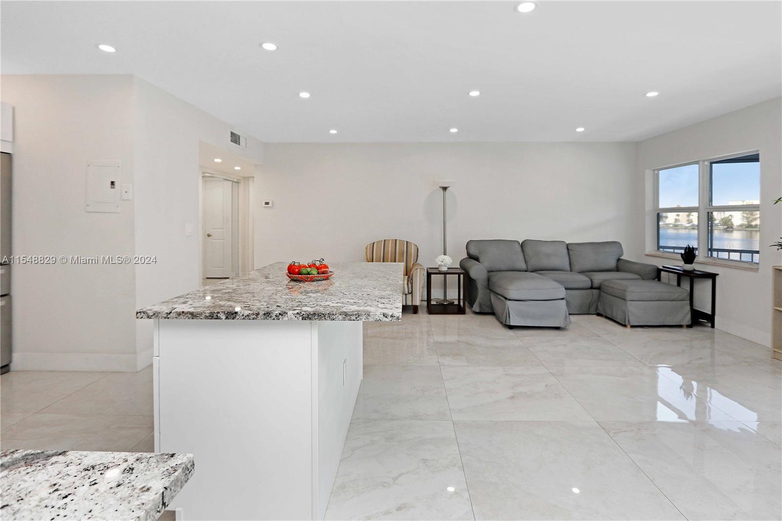 300 Diplomat Pkwy 204, Hallandale Beach, Florida 33009, 2 Bedrooms Bedrooms, ,2 BathroomsBathrooms,Residential,For Sale,300 Diplomat Pkwy 204,A11548829