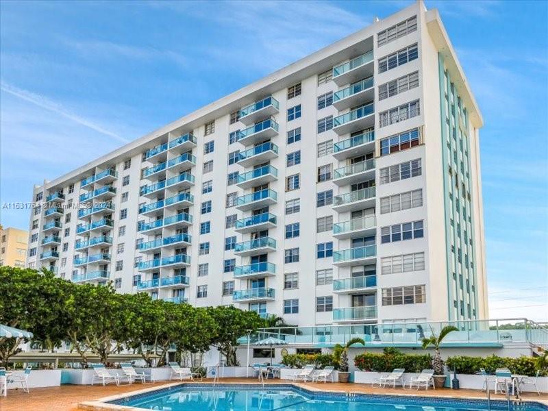 2841 163rd St, North Miami Beach, FL, 33160 United States, 1 Bedroom Bedrooms, ,1 BathroomBathrooms,Residential,For Sale,163rd St,A11531764