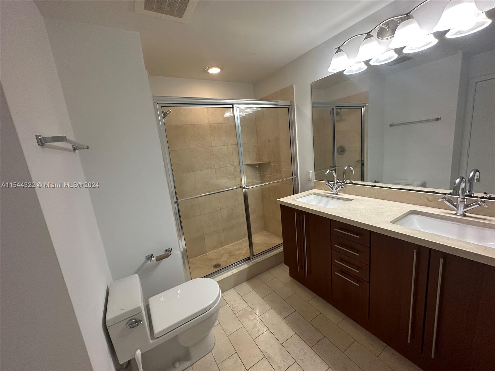 79 12th St, Miami, FL, 33130 United States, 2 Bedrooms Bedrooms, ,2 BathroomsBathrooms,Residential,For Sale,12th St,A11544322