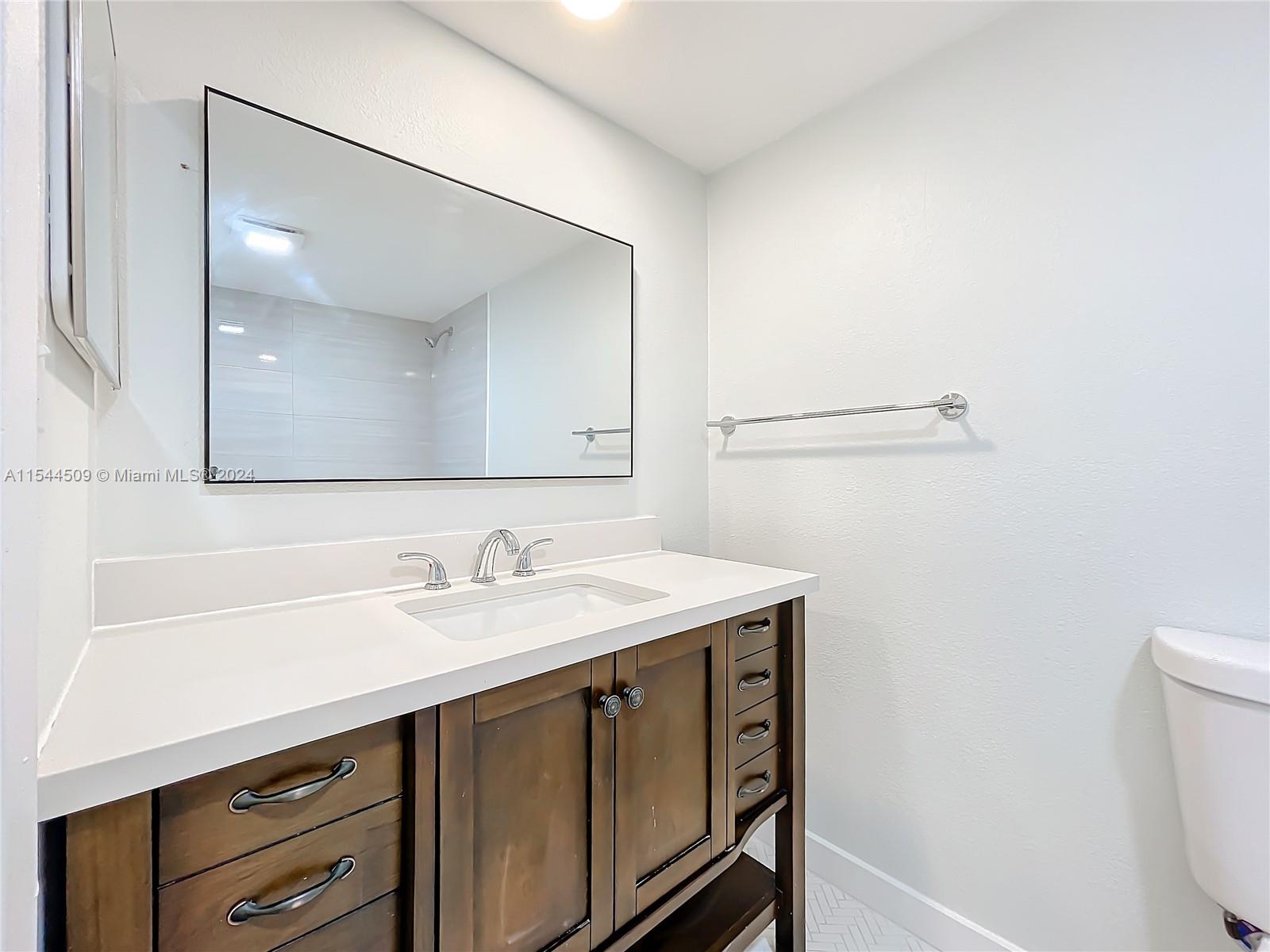 3051 N Course Dr 209, Pompano Beach, Florida 33069, 2 Bedrooms Bedrooms, ,2 BathroomsBathrooms,Residential,For Sale,3051 N Course Dr 209,A11544509