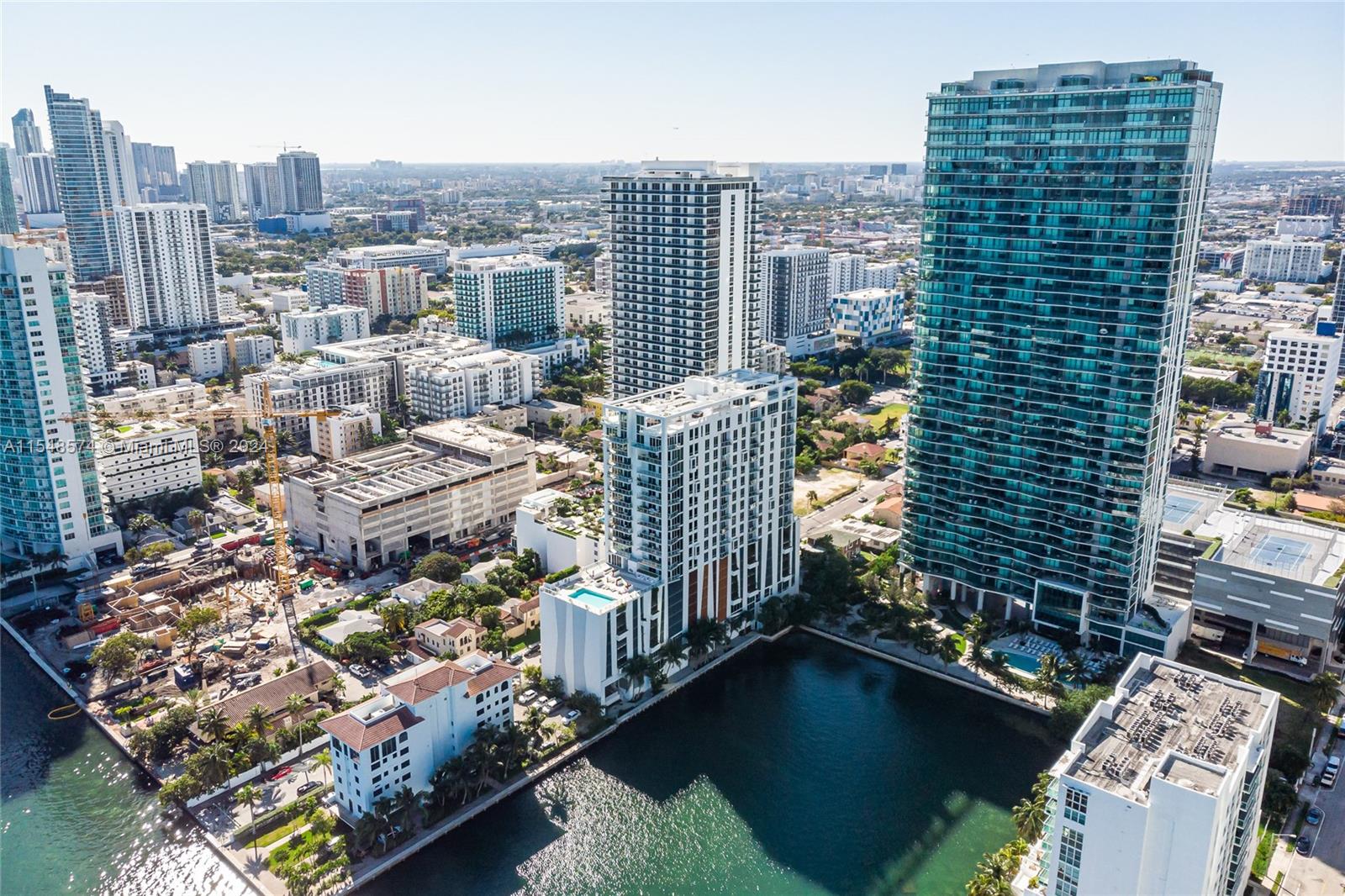 460 NE 28th St 3601, Miami, Florida 33137, 2 Bedrooms Bedrooms, ,2 BathroomsBathrooms,Residential,For Sale,460 NE 28th St 3601,A11548574