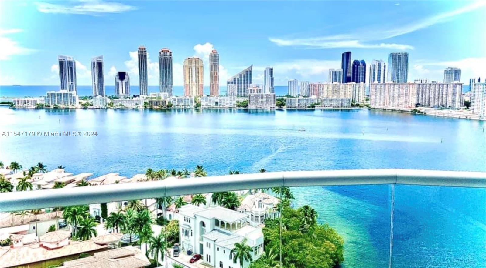 6000 Island Blvd, Aventura, FL, 33160 United States, 3 Bedrooms Bedrooms, ,2 BathroomsBathrooms,Residential,For Sale,Island Blvd,A11547179