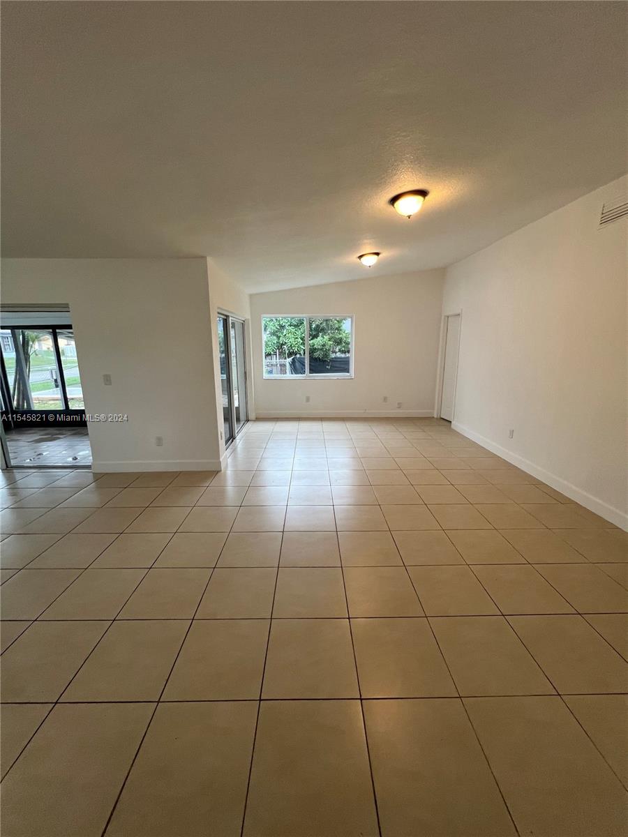 25811 SW 132nd Ave, Homestead, Florida 33032, 3 Bedrooms Bedrooms, ,2 BathroomsBathrooms,Residential,For Sale,25811 SW 132nd Ave,A11545821