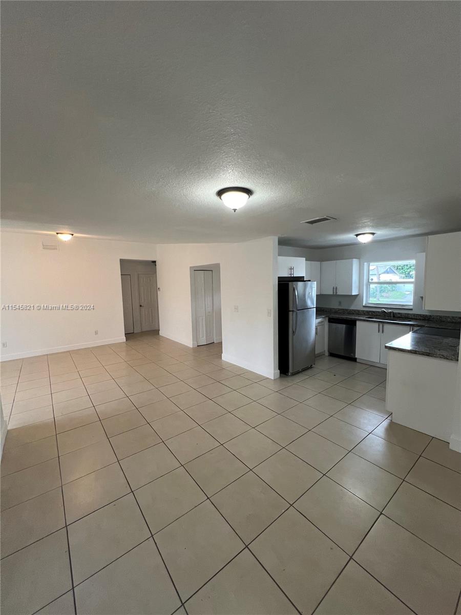 25811 SW 132nd Ave, Homestead, Florida 33032, 3 Bedrooms Bedrooms, ,2 BathroomsBathrooms,Residential,For Sale,25811 SW 132nd Ave,A11545821