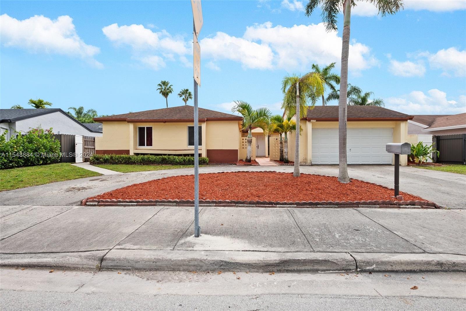 6270 199th St, Hialeah, FL, 33015 United States, 4 Bedrooms Bedrooms, ,2 BathroomsBathrooms,Residential,For Sale,199th St,A11548884