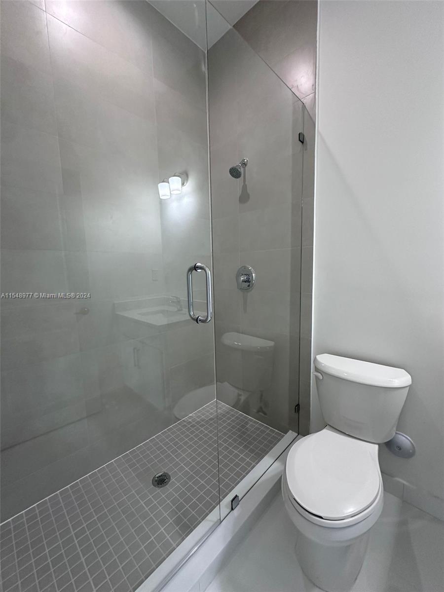 15604 SW 158th Ter, Miami, Florida 33187, 4 Bedrooms Bedrooms, ,4 BathroomsBathrooms,Residential,For Sale,15604 SW 158th Ter,A11548977