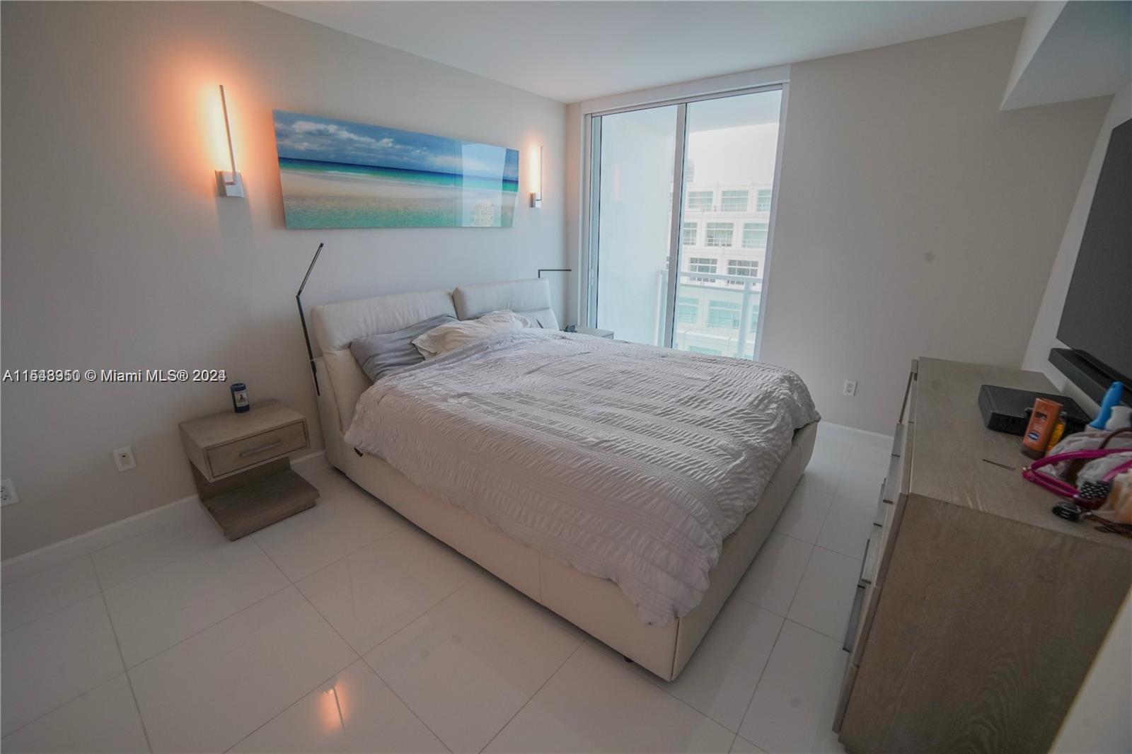 950 Brickell Bay Dr, Miami, FL, 33131 United States, 2 Bedrooms Bedrooms, ,2 BathroomsBathrooms,Residential,For Sale,Brickell Bay Dr,A11548950