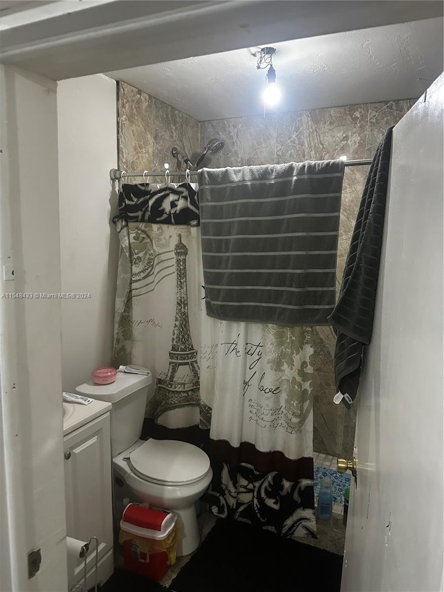 630 50th Pl, Hialeah, FL, 33012 United States, 3 Bedrooms Bedrooms, ,3 BathroomsBathrooms,Residential,For Sale,50th Pl,A11548433