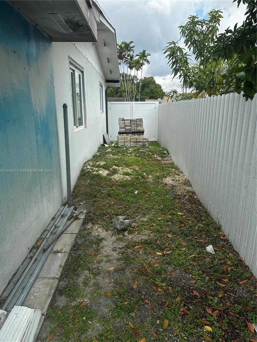 630 50th Pl, Hialeah, FL, 33012 United States, 3 Bedrooms Bedrooms, ,3 BathroomsBathrooms,Residential,For Sale,50th Pl,A11548433