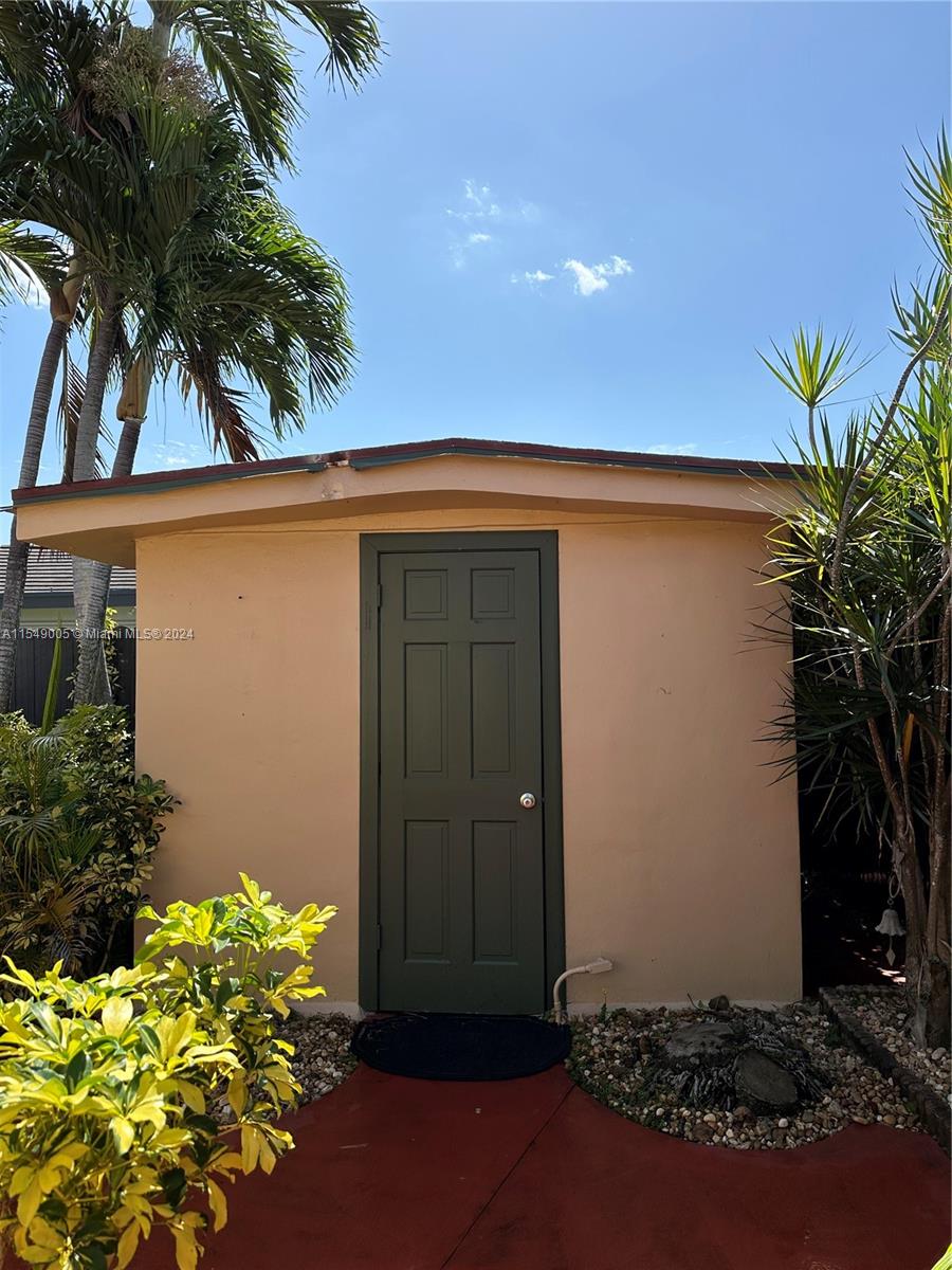 14512 96th Ter, Miami, FL, 33186 United States, 3 Bedrooms Bedrooms, ,2 BathroomsBathrooms,Residential,For Sale,96th Ter,A11549005