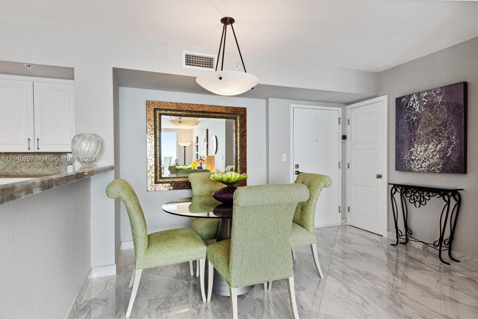 90 Alton Rd 2904, Miami Beach, Florida 33139, 2 Bedrooms Bedrooms, ,2 BathroomsBathrooms,Residential,For Sale,90 Alton Rd 2904,A11548507