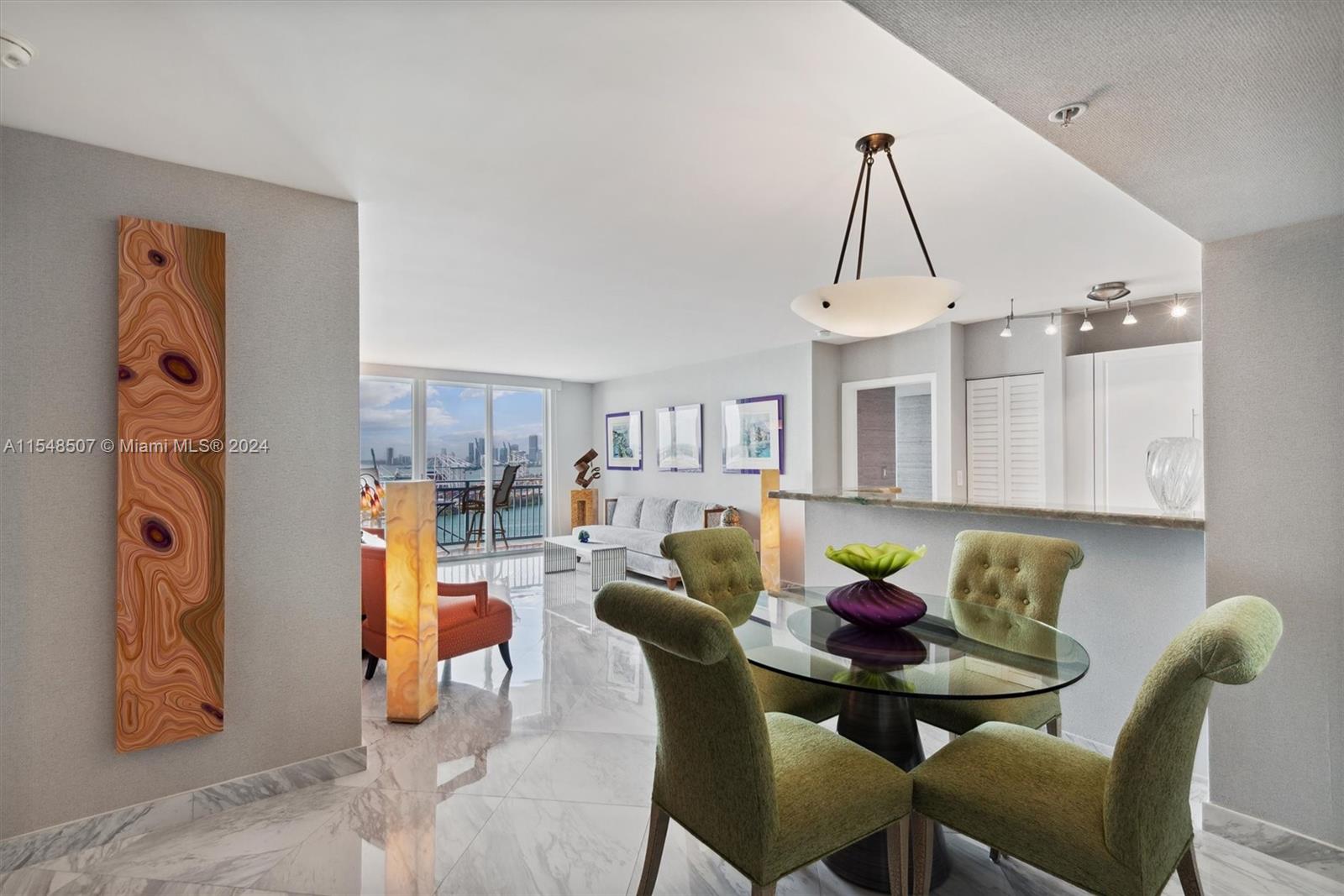 90 Alton Rd 2904, Miami Beach, Florida 33139, 2 Bedrooms Bedrooms, ,2 BathroomsBathrooms,Residential,For Sale,90 Alton Rd 2904,A11548507