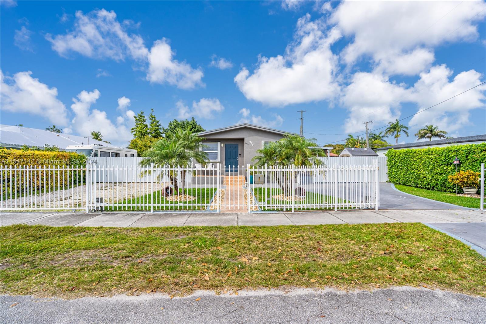 9951 198th St, Cutler Bay, FL, 33157 United States, 4 Bedrooms Bedrooms, ,3 BathroomsBathrooms,Residential,For Sale,198th St,A11547142