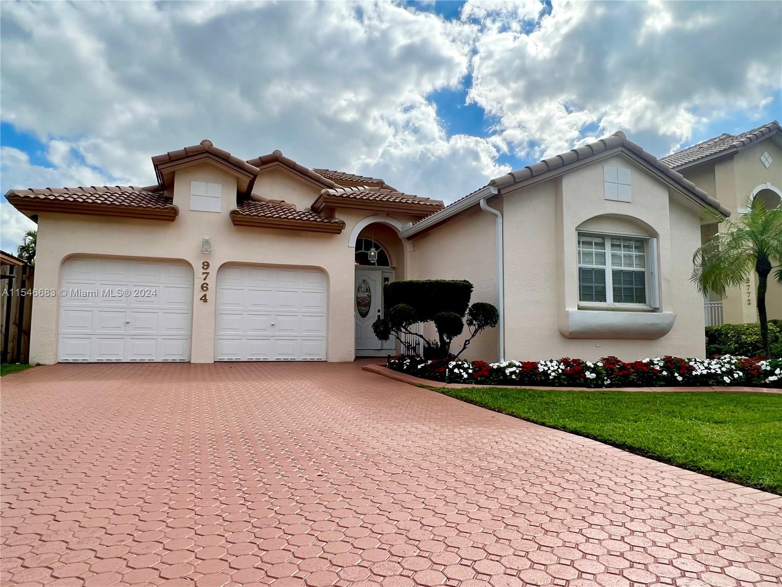 9764 32nd St, Doral, FL, 33172 United States, 4 Bedrooms Bedrooms, ,3 BathroomsBathrooms,Residential,For Sale,32nd St,A11546683