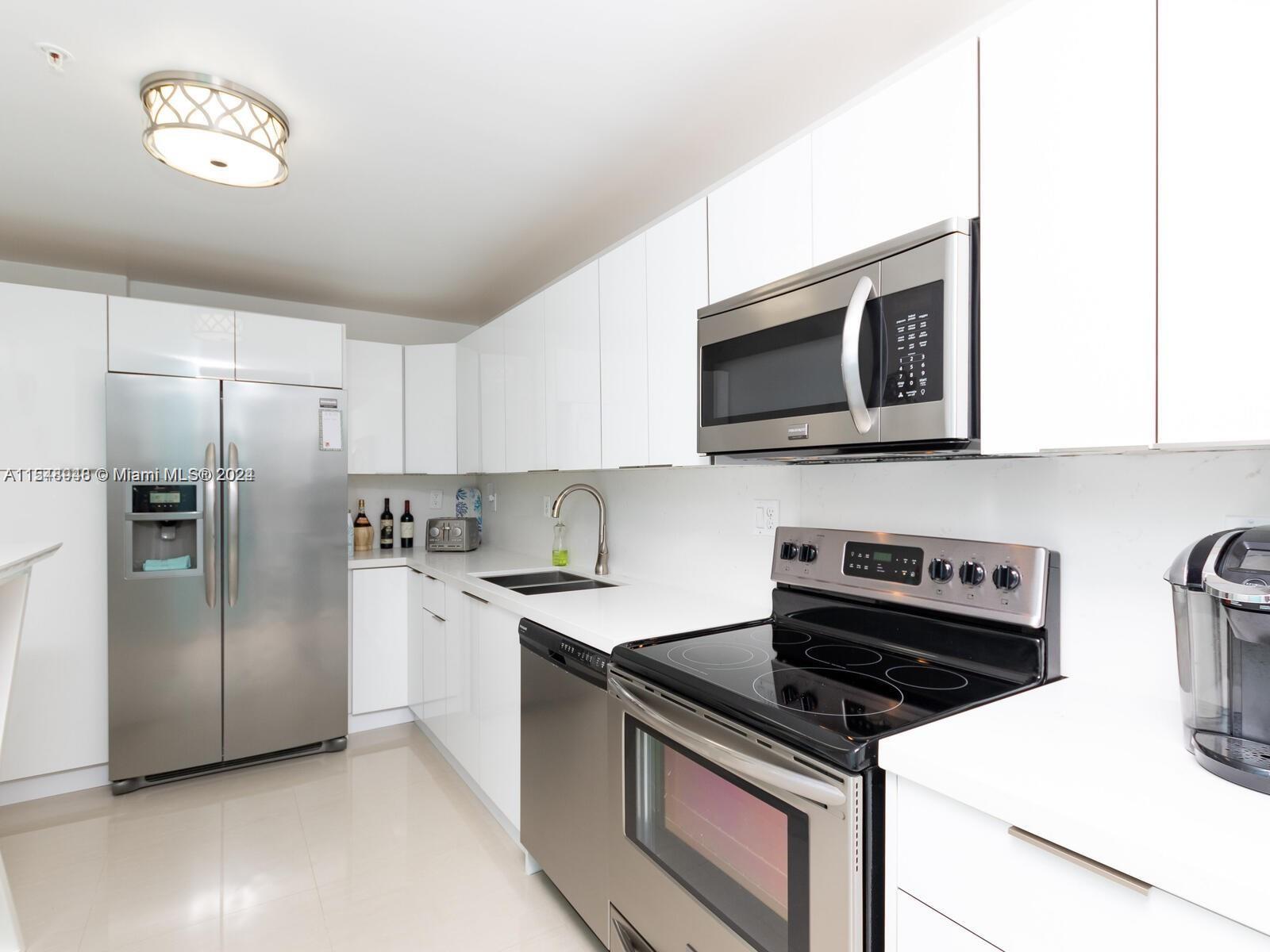 3001 S Ocean Dr 609, Hollywood, Florida 33019, 2 Bedrooms Bedrooms, ,2 BathroomsBathrooms,Residential,For Sale,3001 S Ocean Dr 609,A11548948