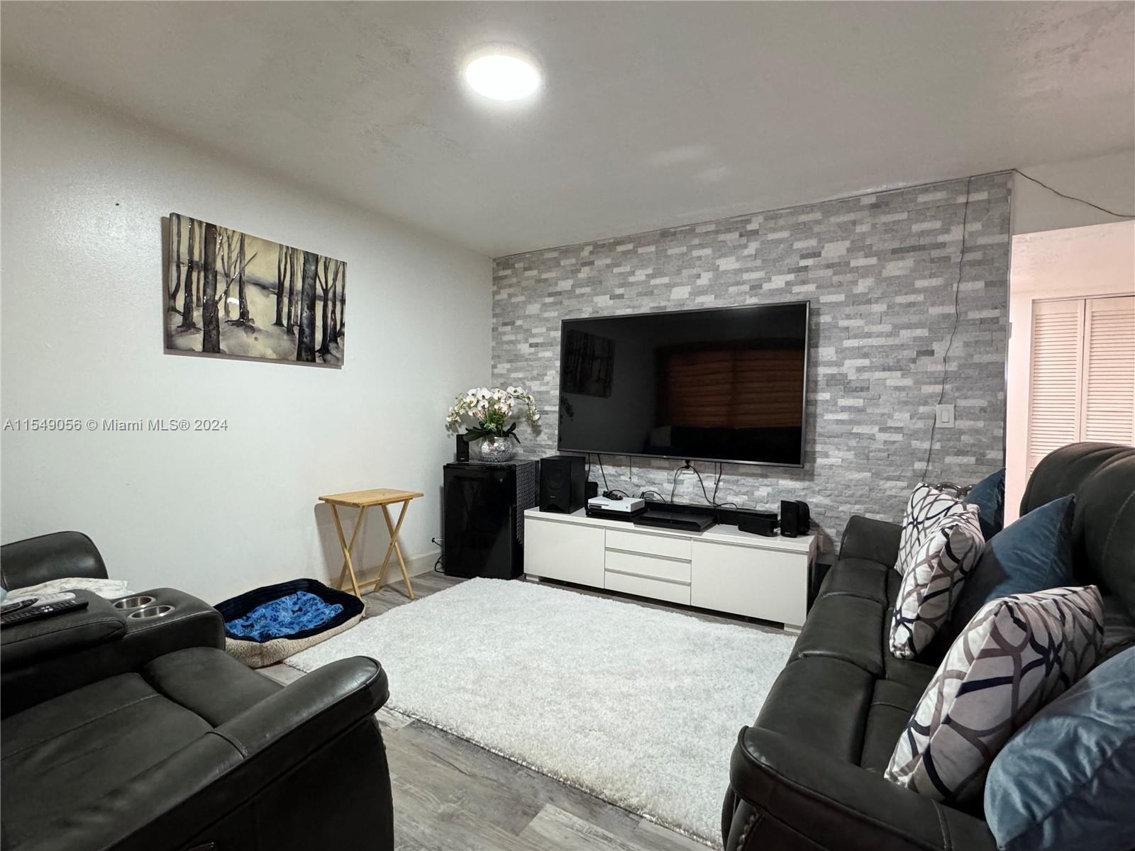 840 Independence Dr 840B, Homestead, Florida 33034, 3 Bedrooms Bedrooms, ,2 BathroomsBathrooms,Residential,For Sale,840 Independence Dr 840B,A11549056