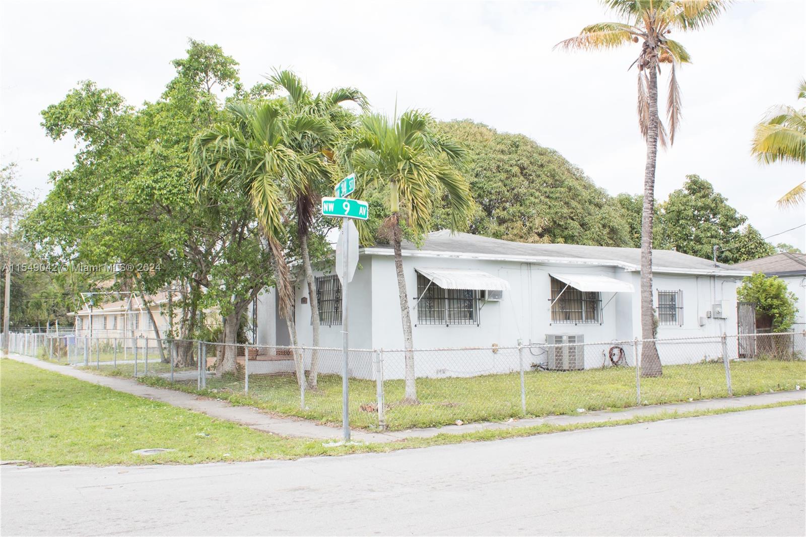 901 34th St, Miami, FL, 33127 United States, 3 Bedrooms Bedrooms, ,2 BathroomsBathrooms,Residential,For Sale,34th St,A11549042