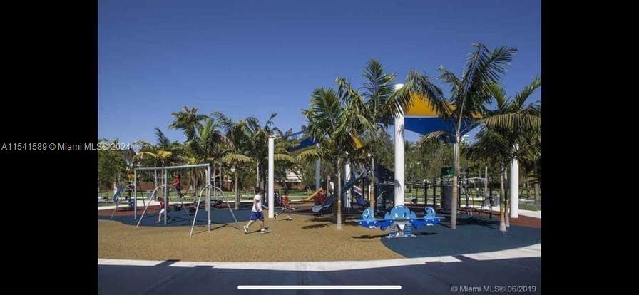 Hallandale Beach, Florida 33009, 3 Bedrooms Bedrooms, ,2 BathroomsBathrooms,Residential,For Sale,A11541589