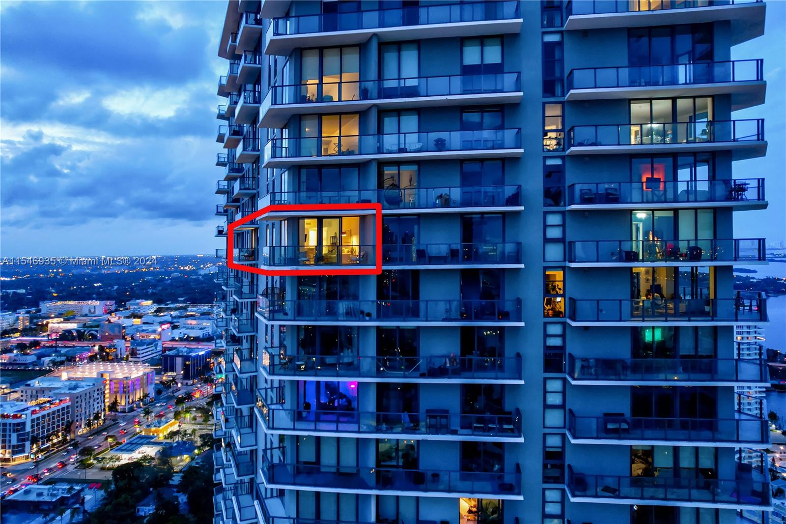 501 NE 31 St 3708, Miami, Florida 33137, 2 Bedrooms Bedrooms, ,2 BathroomsBathrooms,Residential,For Sale,501 NE 31 St 3708,A11546935