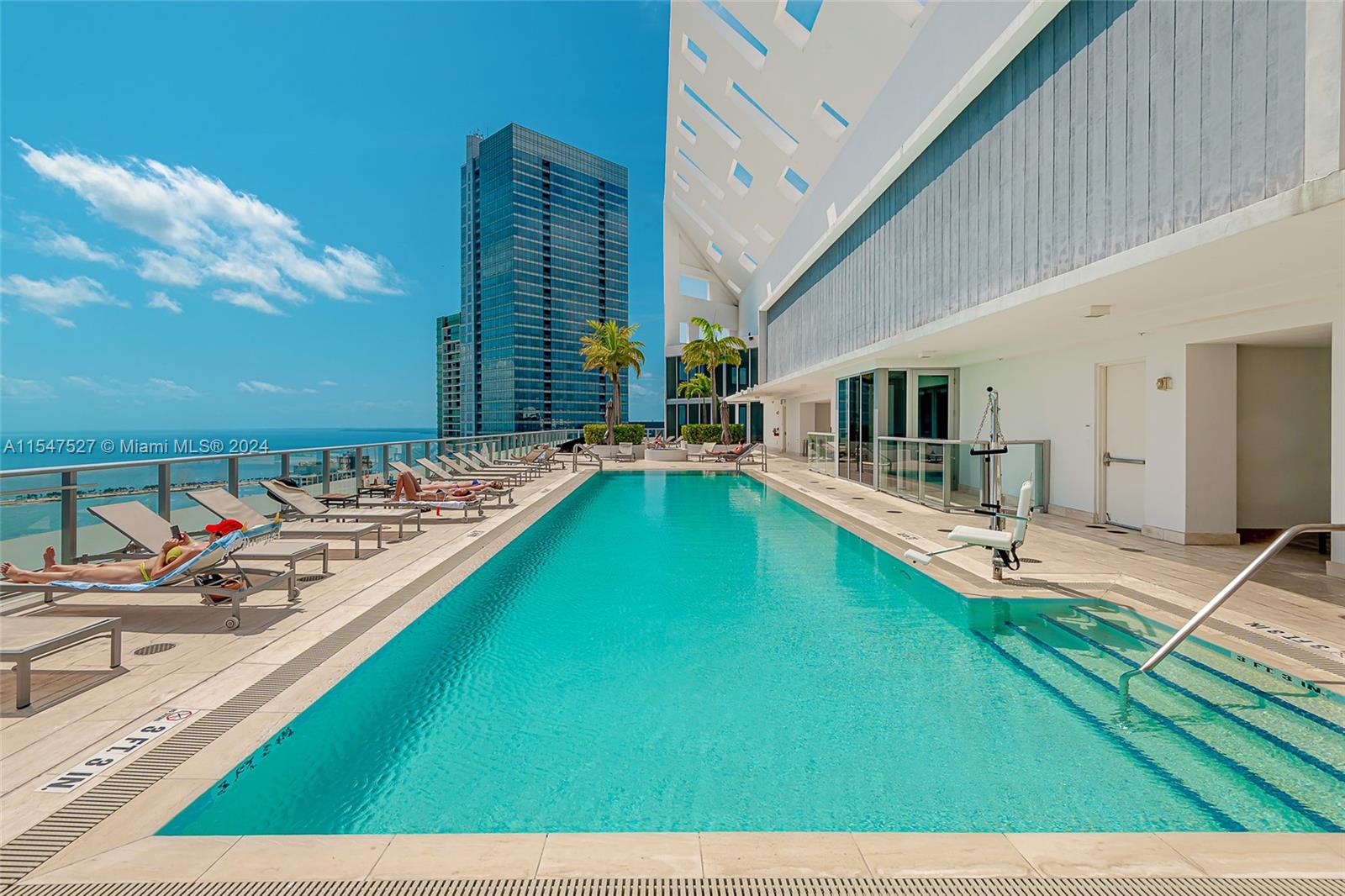 1300 Brickell Bay Dr, Miami, FL, 33131 United States, 3 Bedrooms Bedrooms, ,2 BathroomsBathrooms,Residential,For Sale,Brickell Bay Dr,A11547527