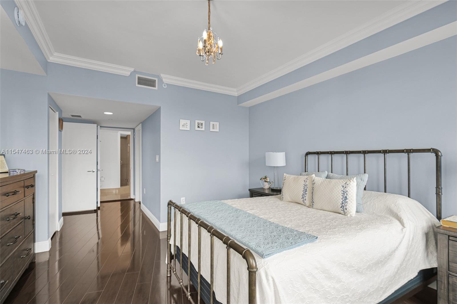 19900 E Country Club Dr 1007, Aventura, Florida 33180, 2 Bedrooms Bedrooms, ,2 BathroomsBathrooms,Residential,For Sale,19900 E Country Club Dr 1007,A11547463