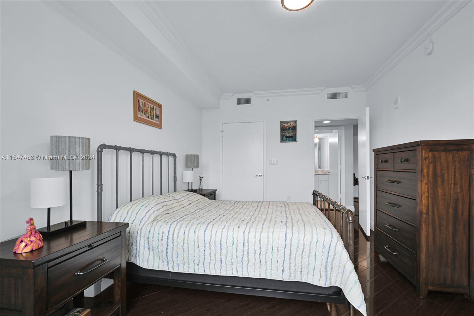 19900 E Country Club Dr 1007, Aventura, Florida 33180, 2 Bedrooms Bedrooms, ,2 BathroomsBathrooms,Residential,For Sale,19900 E Country Club Dr 1007,A11547463