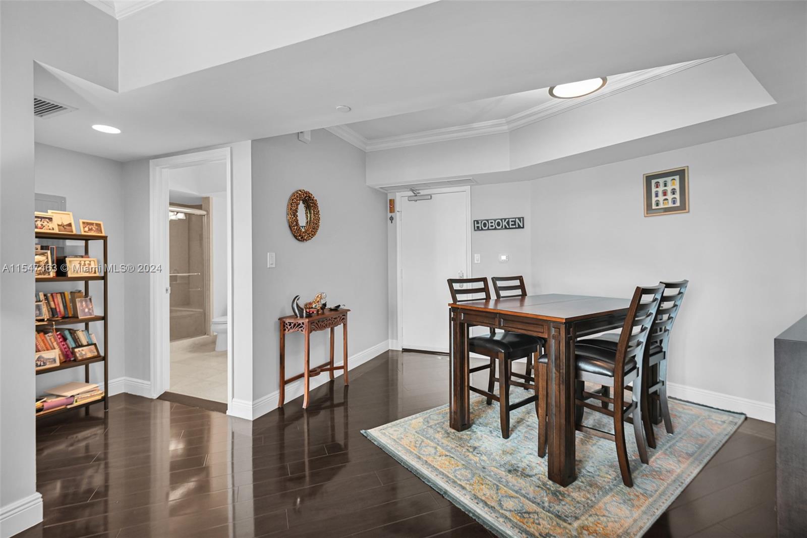 19900 E Country Club Dr 1007, Aventura, Florida 33180, 2 Bedrooms Bedrooms, ,2 BathroomsBathrooms,Residential,For Sale,19900 E Country Club Dr 1007,A11547463