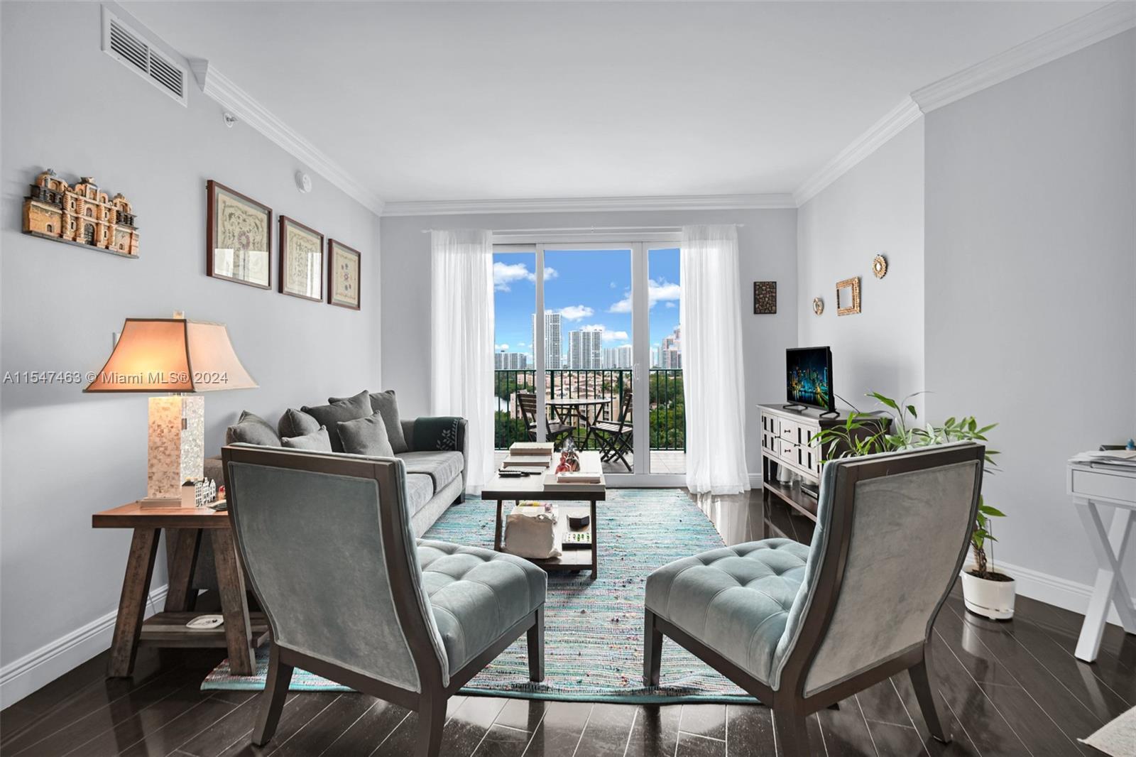 19900 E Country Club Dr 1007, Aventura, Florida 33180, 2 Bedrooms Bedrooms, ,2 BathroomsBathrooms,Residential,For Sale,19900 E Country Club Dr 1007,A11547463