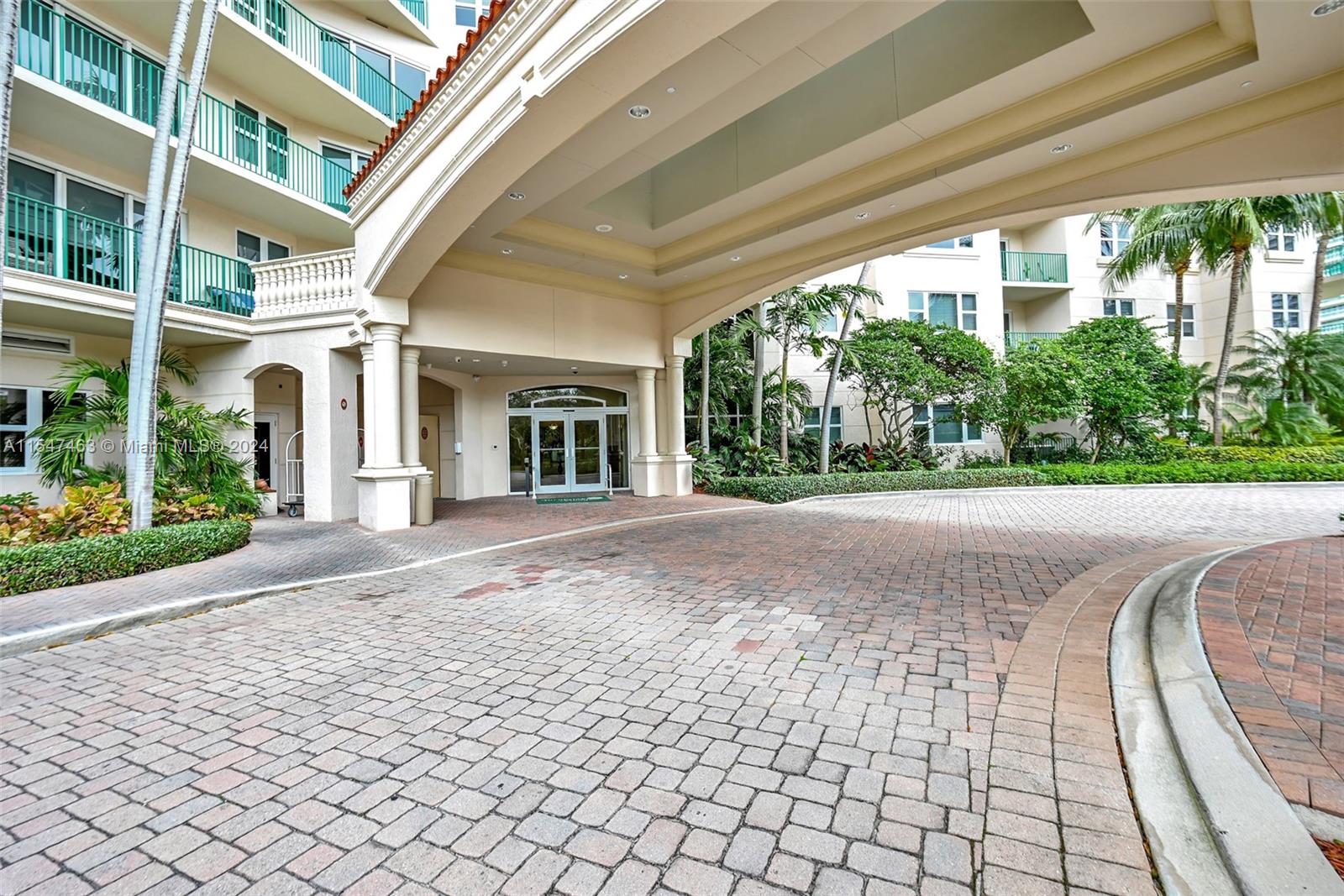 19900 E Country Club Dr 1007, Aventura, Florida 33180, 2 Bedrooms Bedrooms, ,2 BathroomsBathrooms,Residential,For Sale,19900 E Country Club Dr 1007,A11547463