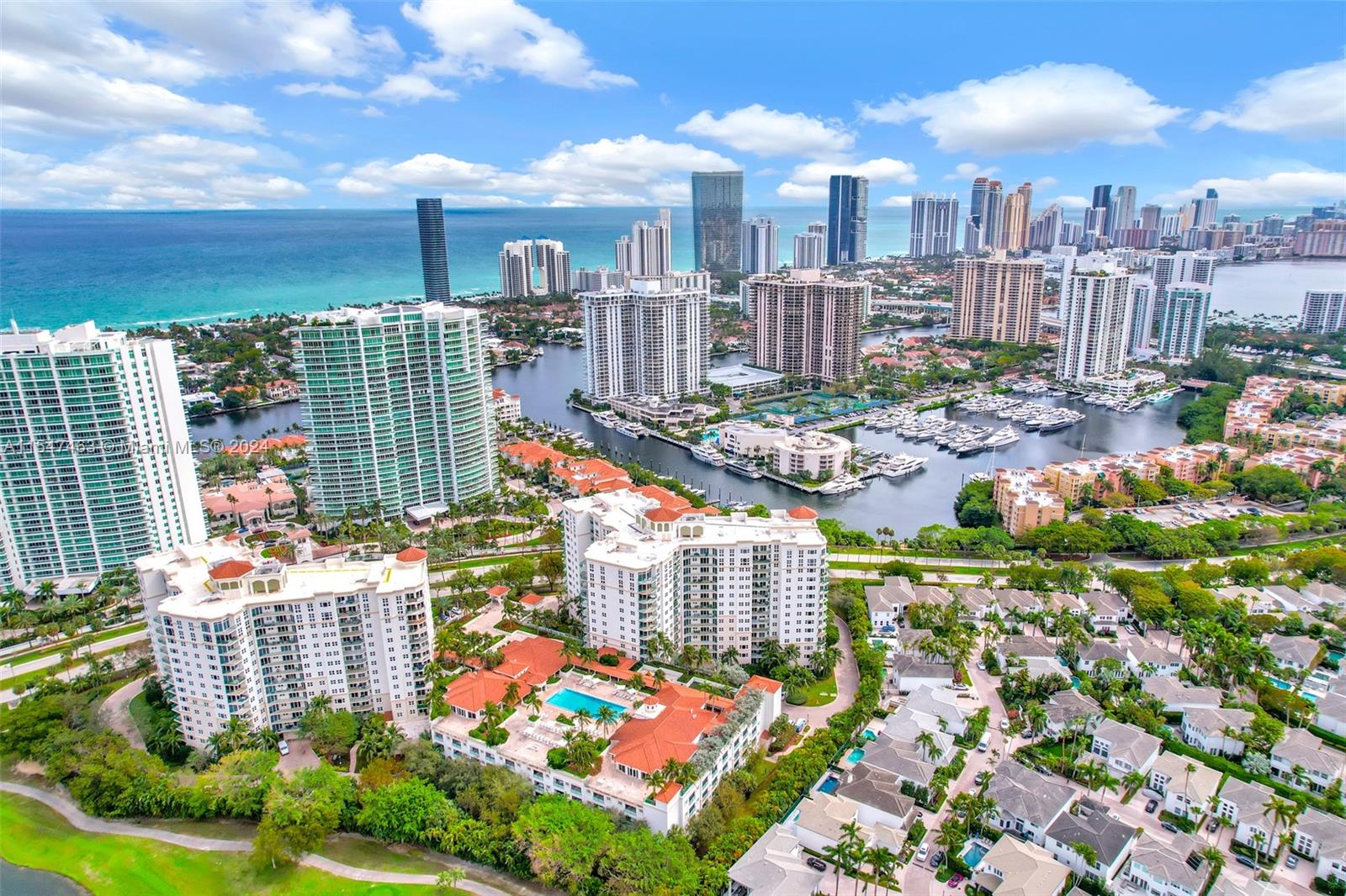 19900 E Country Club Dr 1007, Aventura, Florida 33180, 2 Bedrooms Bedrooms, ,2 BathroomsBathrooms,Residential,For Sale,19900 E Country Club Dr 1007,A11547463