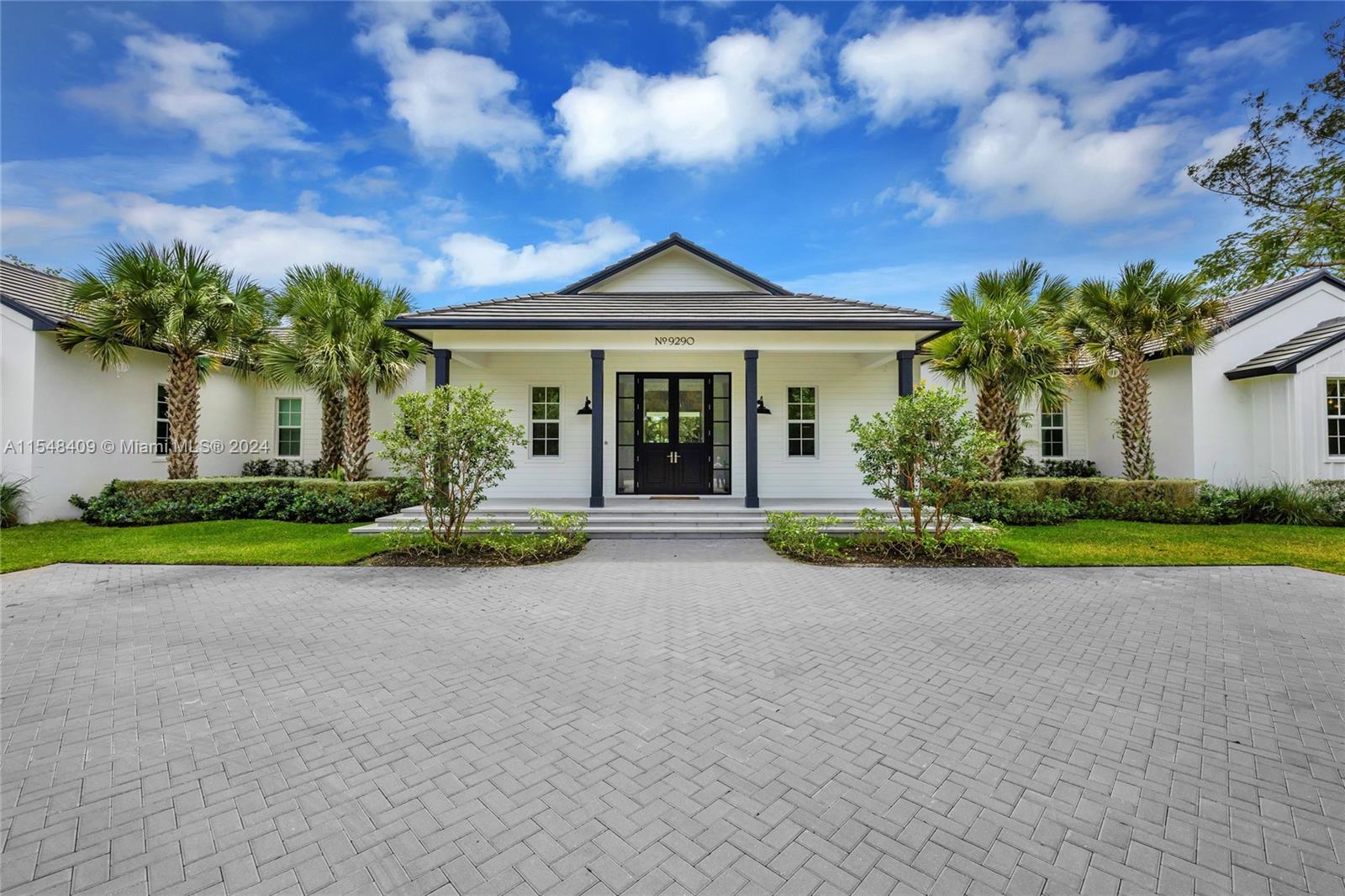 9290 116th St, Miami, FL, 33176 United States, 6 Bedrooms Bedrooms, ,7 BathroomsBathrooms,Residential,For Sale,116th St,A11548409