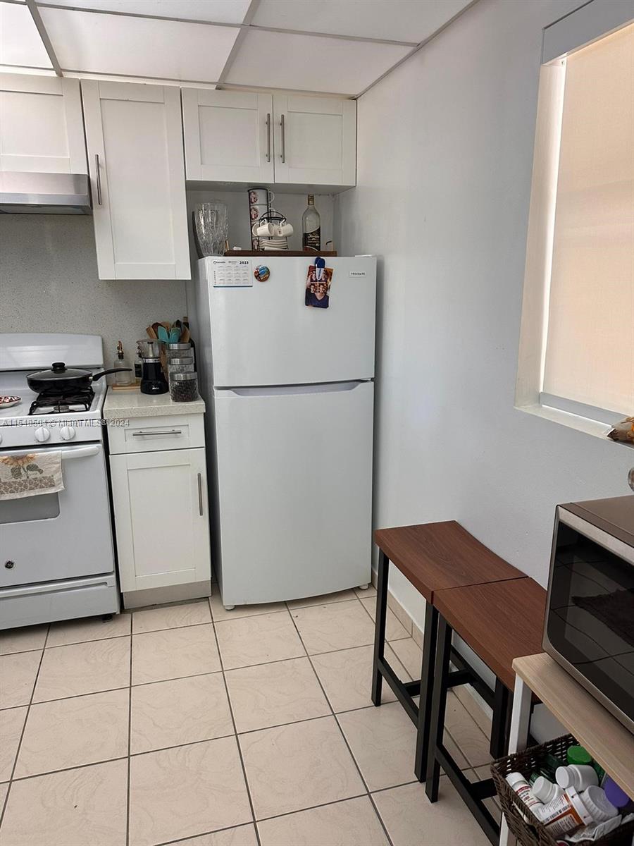 18101 NW 68th Ave C202, Hialeah, Florida 33015, 1 Bedroom Bedrooms, ,1 BathroomBathrooms,Residential,For Sale,18101 NW 68th Ave C202,A11548504