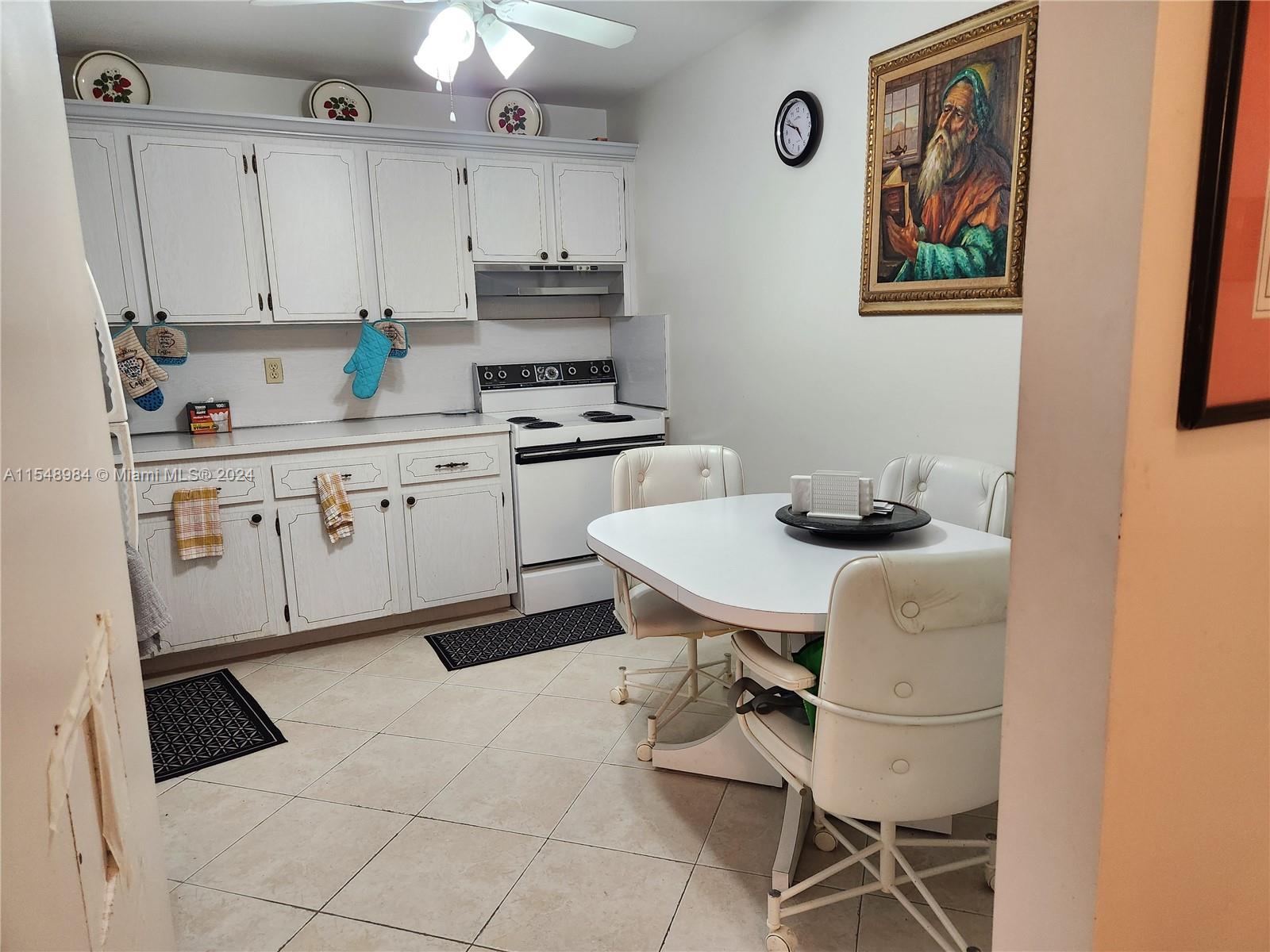 8240 SW 24th St 5214, North Lauderdale, Florida 33068, 2 Bedrooms Bedrooms, ,2 BathroomsBathrooms,Residential,For Sale,8240 SW 24th St 5214,A11548984