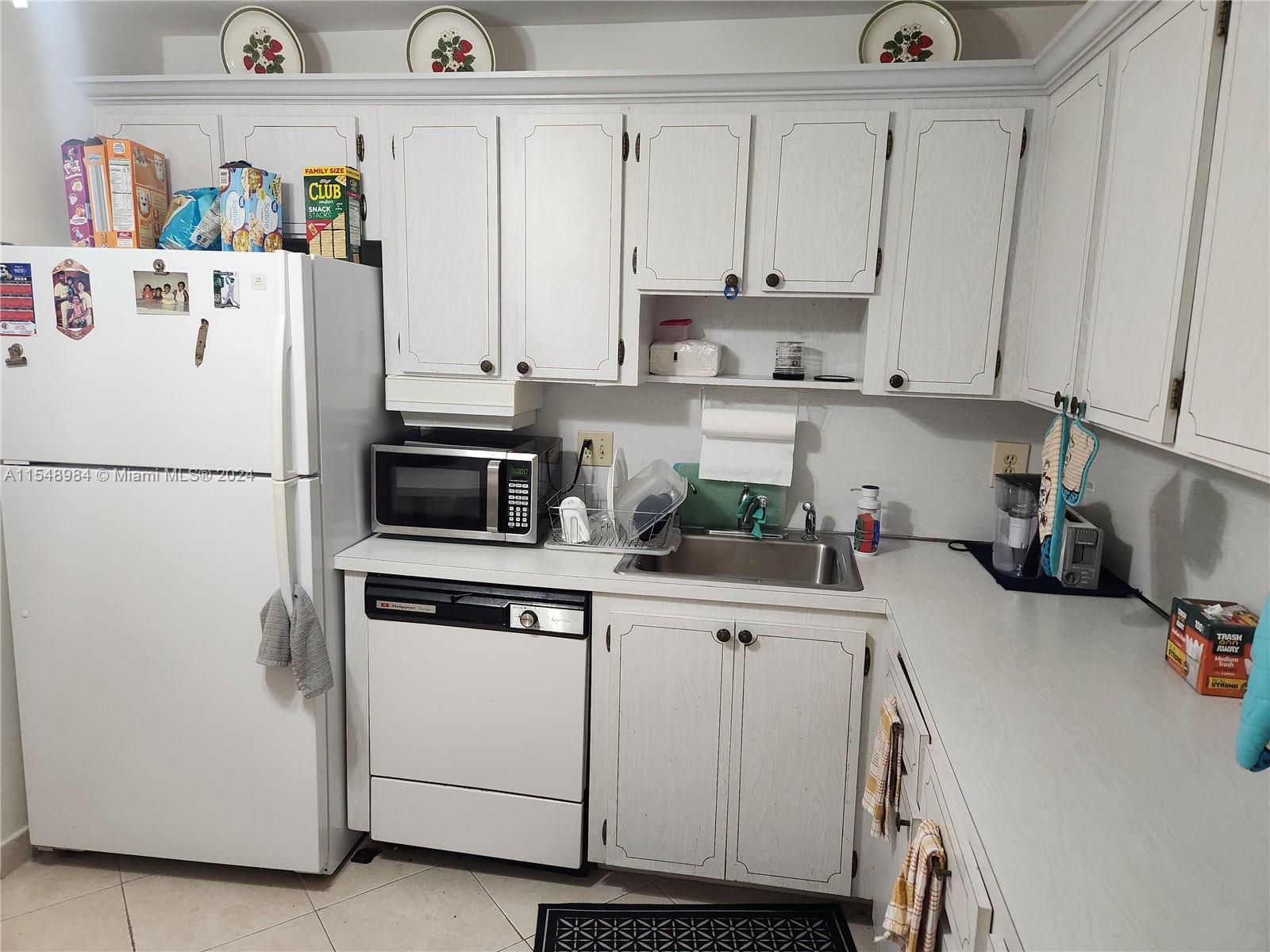 8240 SW 24th St 5214, North Lauderdale, Florida 33068, 2 Bedrooms Bedrooms, ,2 BathroomsBathrooms,Residential,For Sale,8240 SW 24th St 5214,A11548984