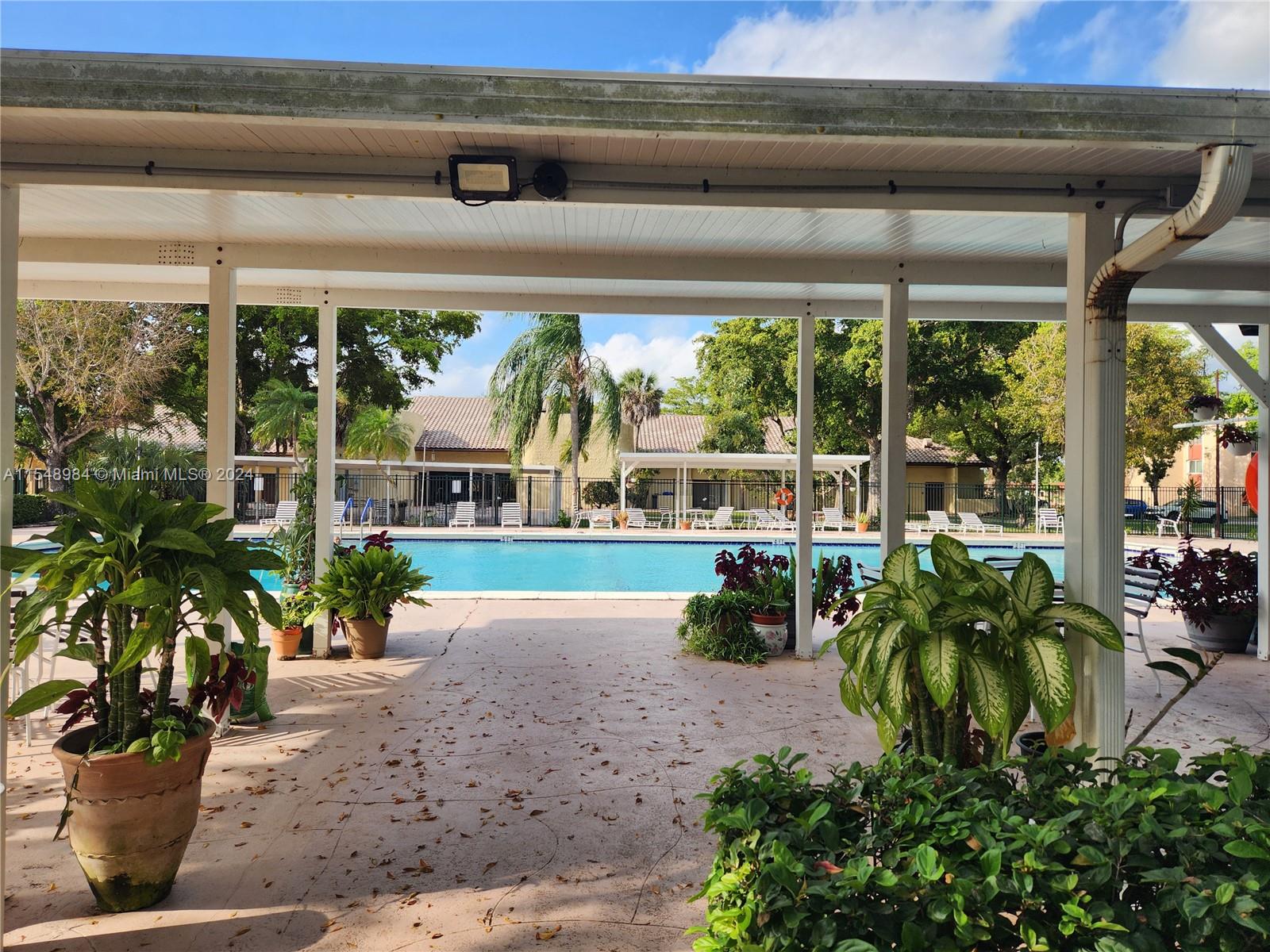 8240 SW 24th St 5214, North Lauderdale, Florida 33068, 2 Bedrooms Bedrooms, ,2 BathroomsBathrooms,Residential,For Sale,8240 SW 24th St 5214,A11548984